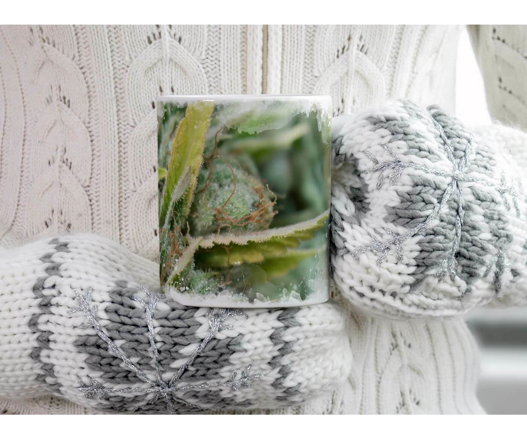 Hanf und Hemp - Tasse Geschenk Cannabis Knospen